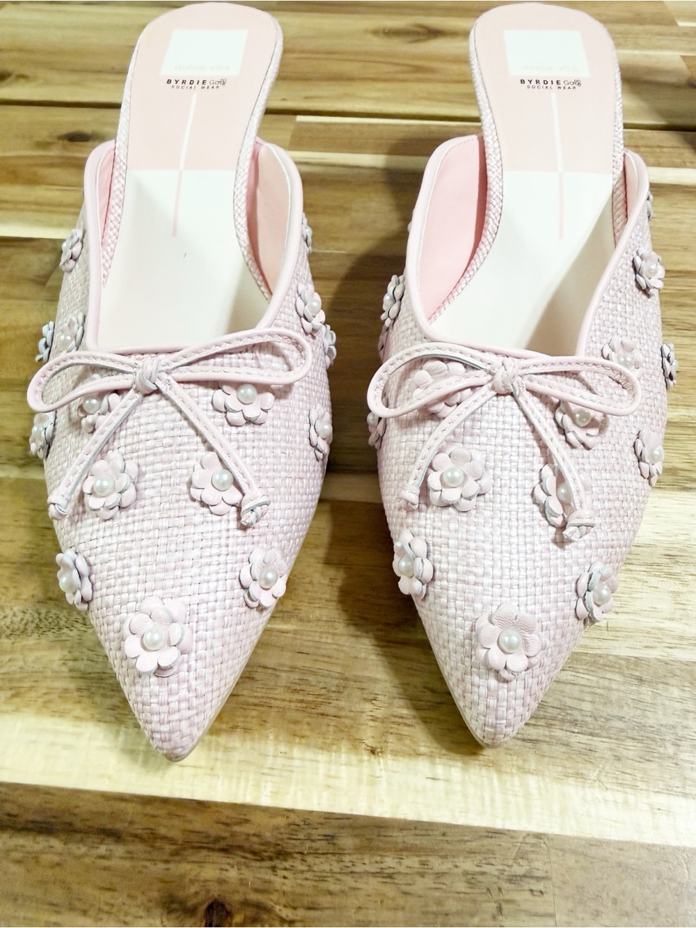 Dolce Vita x Byrdie Golf Camilo Pink Slide On Flower Applique Mules Size 8.5W - Picture 14 of 15